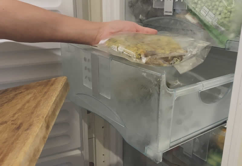Place portions in the freezer to defrost overnight ready for each day